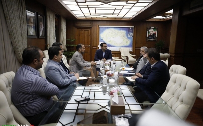 نشست مدیرعامل سازمان منطقه آزاد کیش با مدیرکل پخش فرآورده های نفتی استان هرمزگان